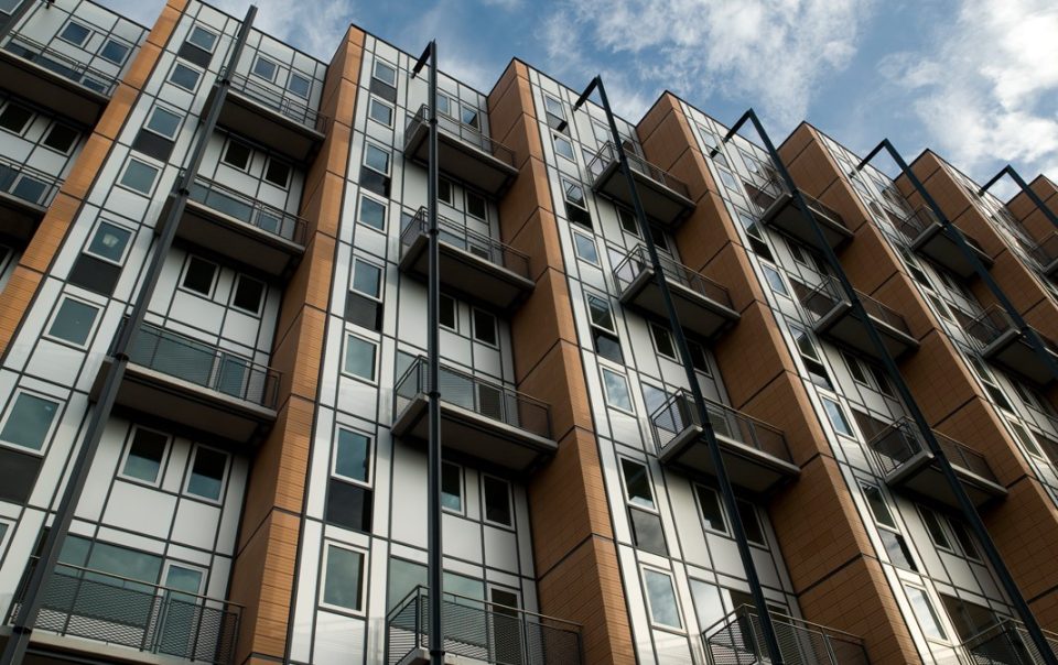 Aluminium buitenschrijnwerk ramen deuren glasgevel gevelbekleding Sint-Maartendal Leuven projectbouw Schüco Corswarem